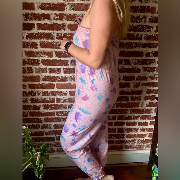 Vintage 80s lightweight strapless pink abstract floral jumpsuit - Picture 2 of 10